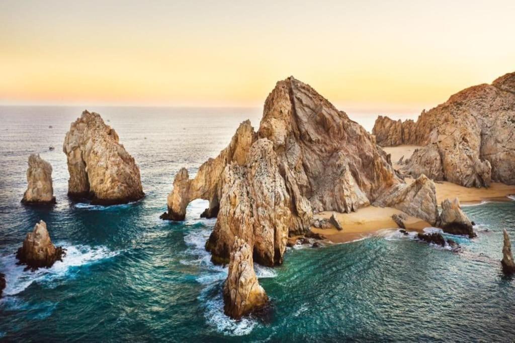 Vacay Condo Walk To The Beach Restaurants & Clubs Cabo San Lucas Buitenkant foto